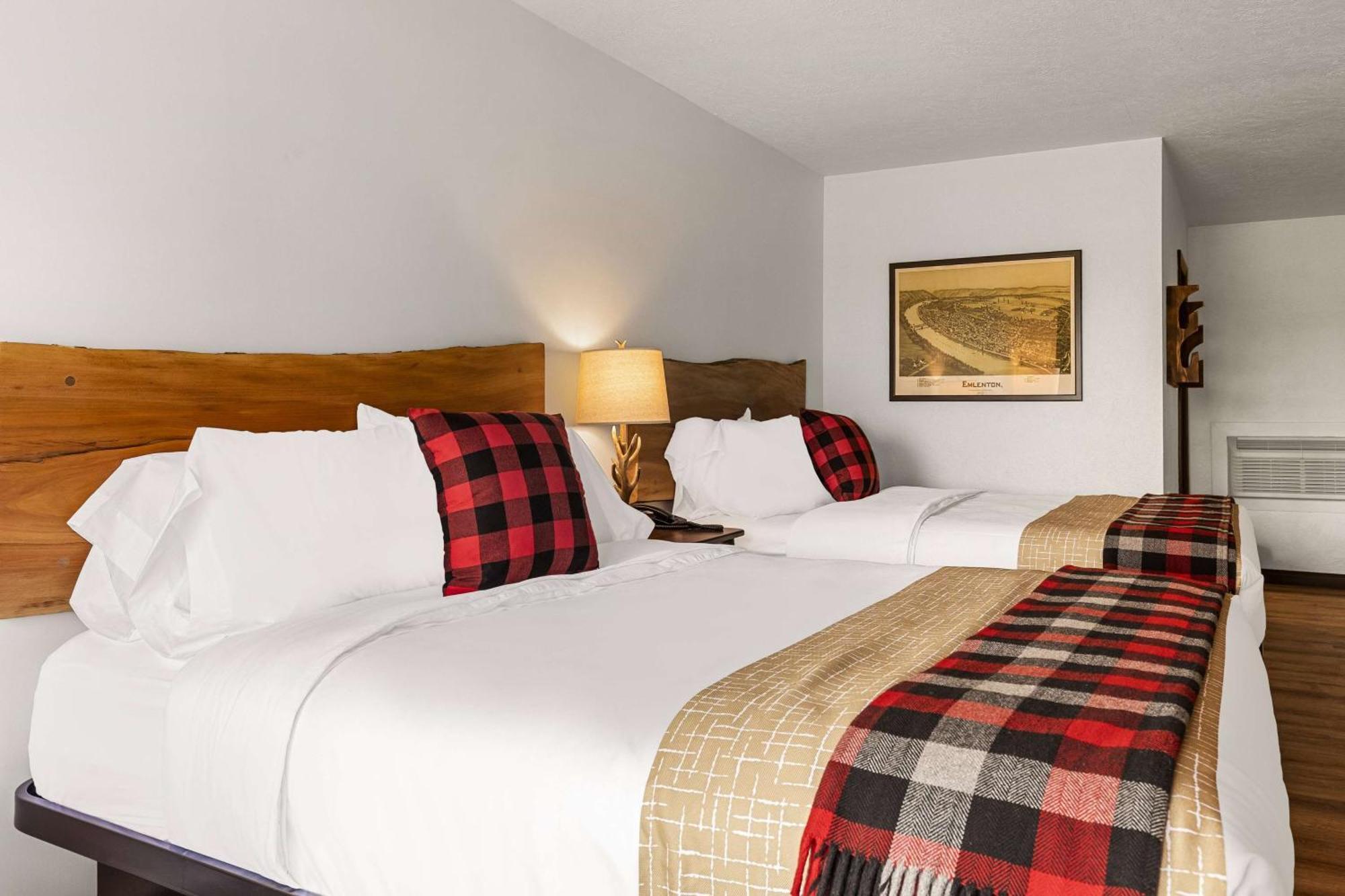 Travelodge By Wyndham Emlenton Zewnętrze zdjęcie